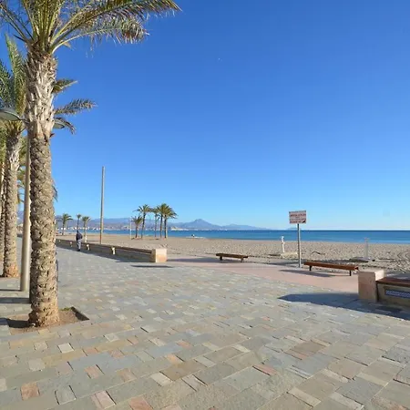 Apartment Torre Mediterraneo Ref 219 *